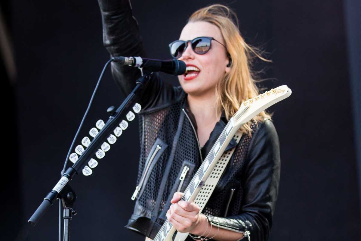 Lzzy hale was born in october 10, 1983 in red lion, pennsylvania. 