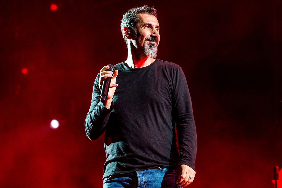 Who Is The Richest Member Of System Of A Down? See Serj Tankian And Daron Malakians Net Worth In 2021