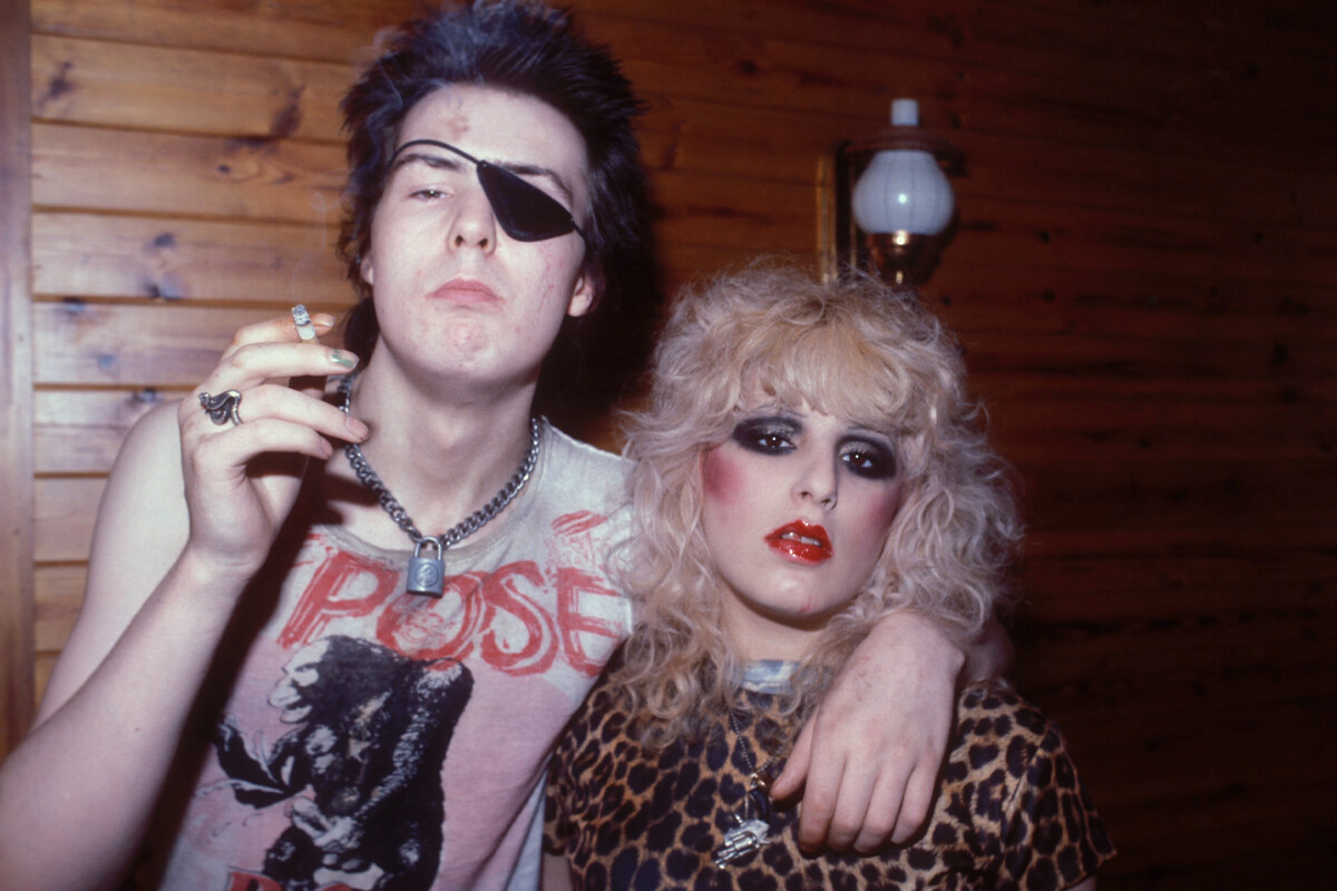 Sid and Nancy 1986, directed by Alex Cox | Film review