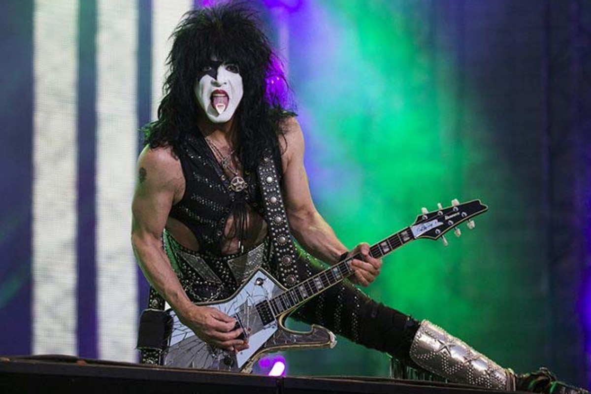 Paul Stanley Closes All The Doors About Not Ending KISS After The End Of Th...