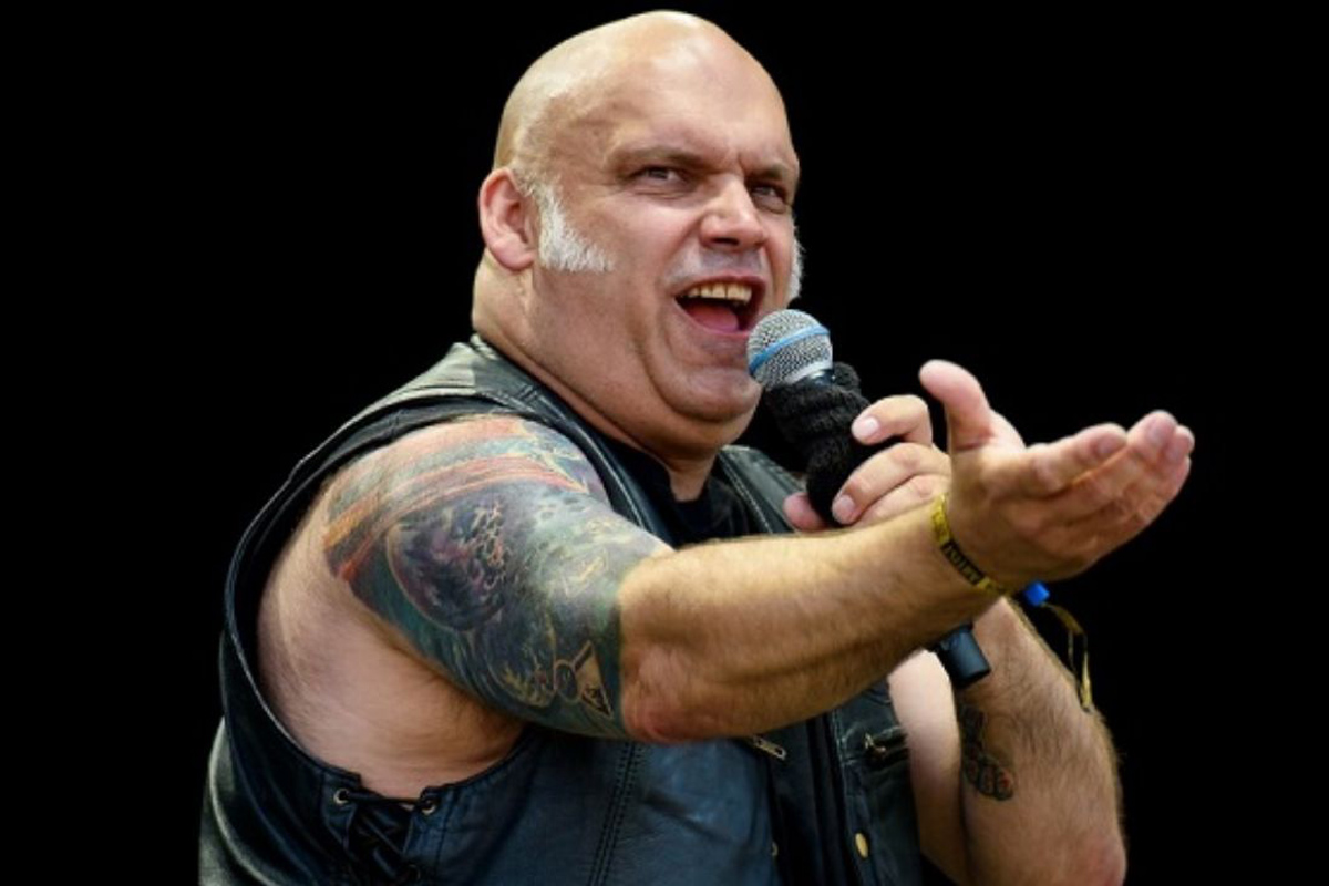 BLAZE BAYLEY STABLE  AFTER SUFFERING HEART ATTACK 