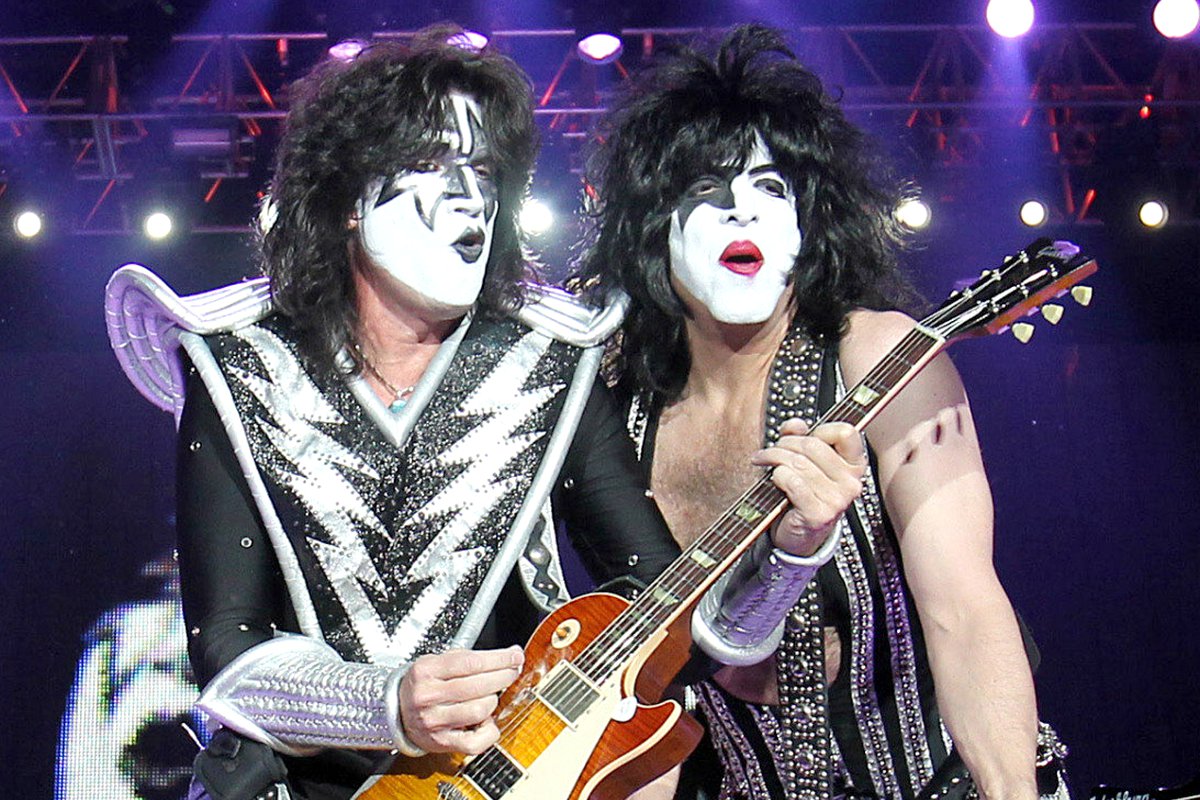 Paul Stanley And Tommy Thayer Are At The Studio Getting Ready For KISS ...