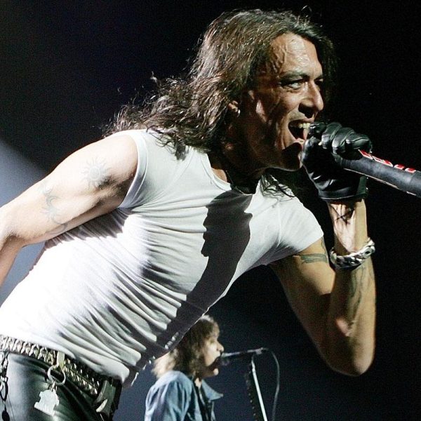 Stephen Pearcy Is Done Trying To Bring Ratt Back
