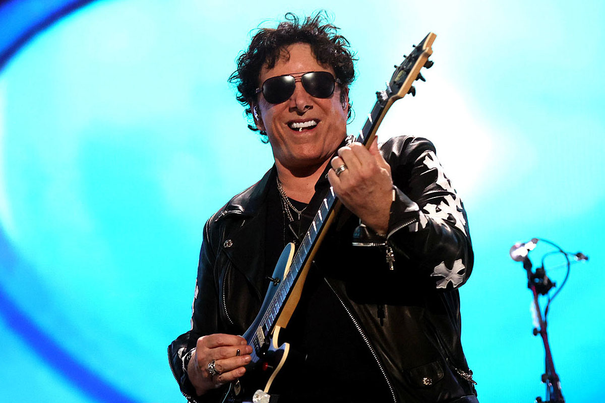 Neal Schon Shares The Details Of Journey's Latest Album