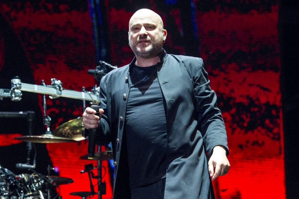 Desterbed Singer Disturbed Singer David Draiman Says He Moved Florida To Pay Less Taxes