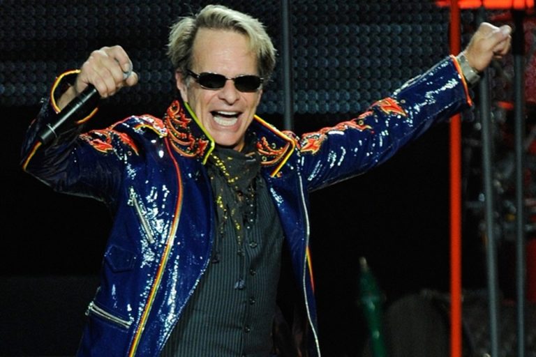 David Lee Roth Robe David Lee Roth Releases A New Version Of Van Halen's 'Panama'