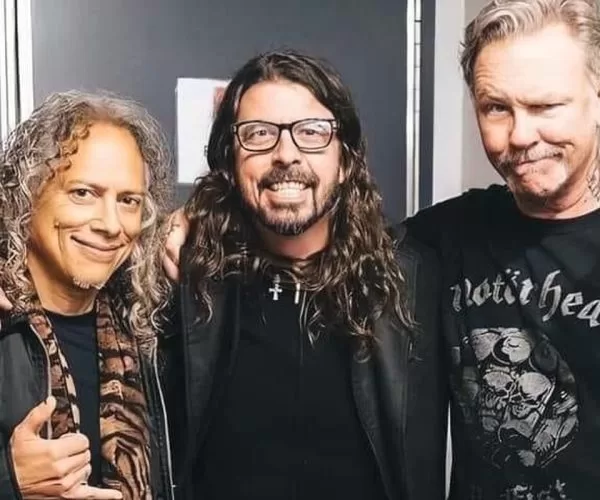 Why Dave Grohl Said ‘I’m Waiting For Metallica To Call’
