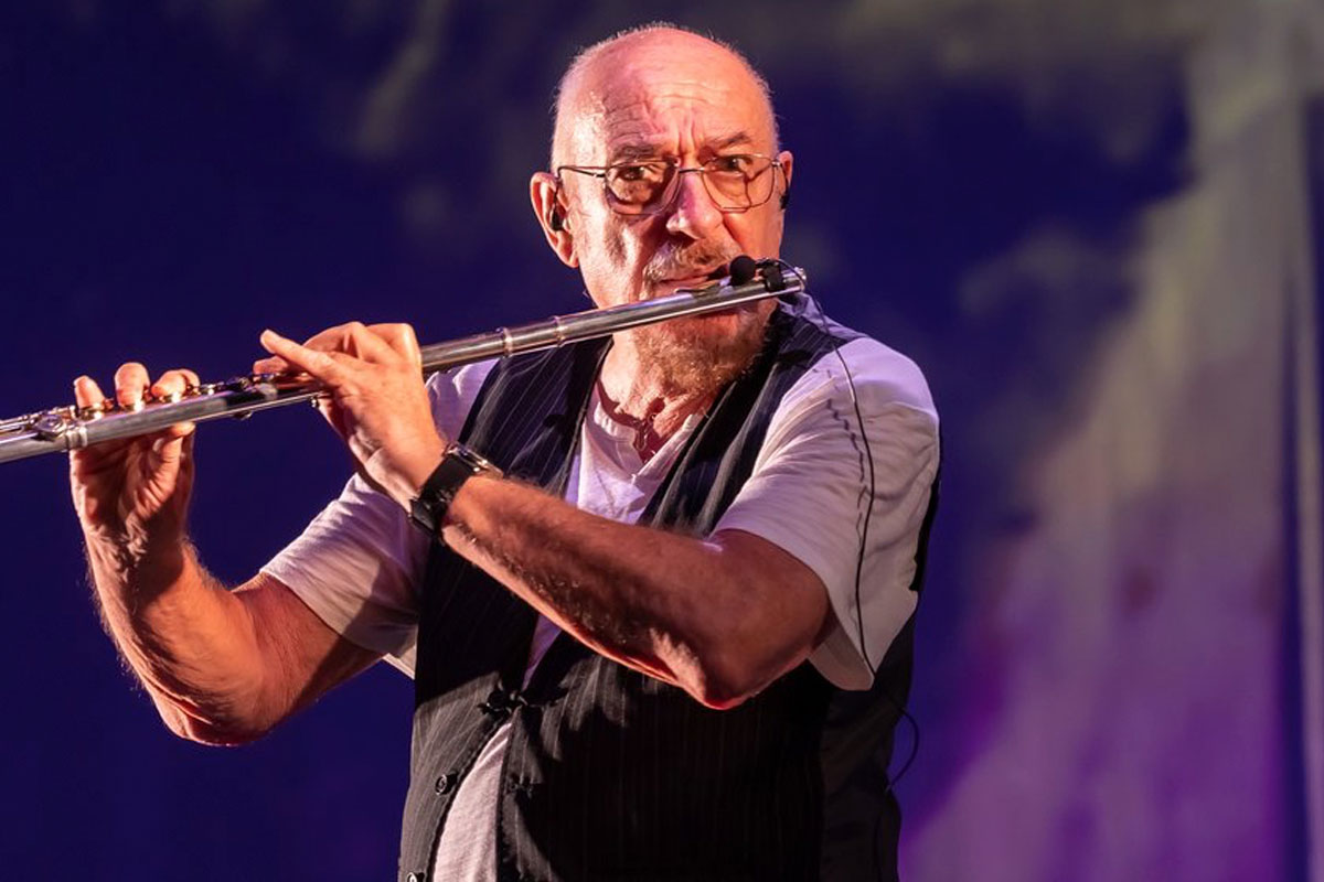 Jethro Tull’s Ian Anderson Explains Why He Doesn’t Like Touring