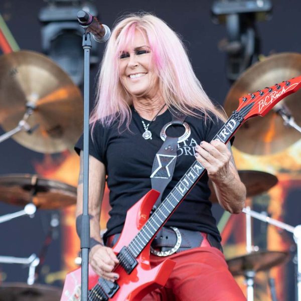 Lita Ford Gives New Update About Her New Album
