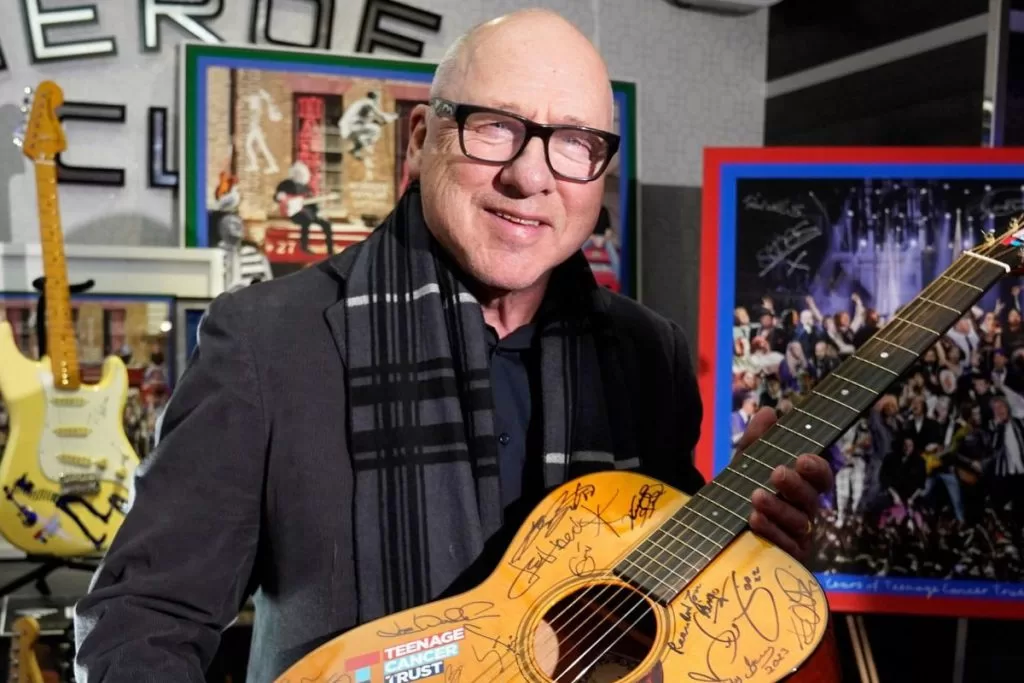 Mark Knopfler Reveals His First ‘Guitar’ Was A Tennis Racket