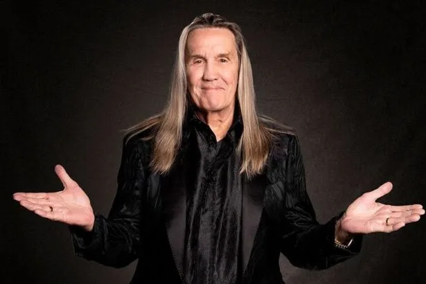Nicko McBrain