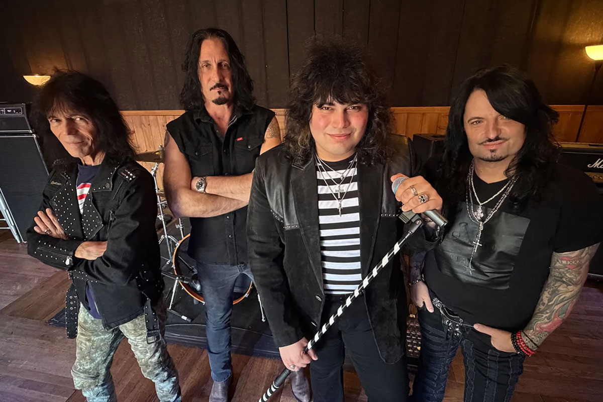 Ignoring Reading Rudy Sarzo Responds After Fans Accuse Quiet Riot of Ignoring New Singer ...